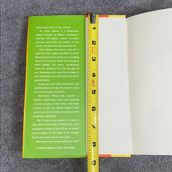 🪿Adorable “CHOMP” book by Carl Hiaasen! - Picture 4 of 4